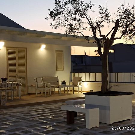Pietra Di Luna Relaxing Private Terrace Полиньяно-а-Маре Экстерьер фото